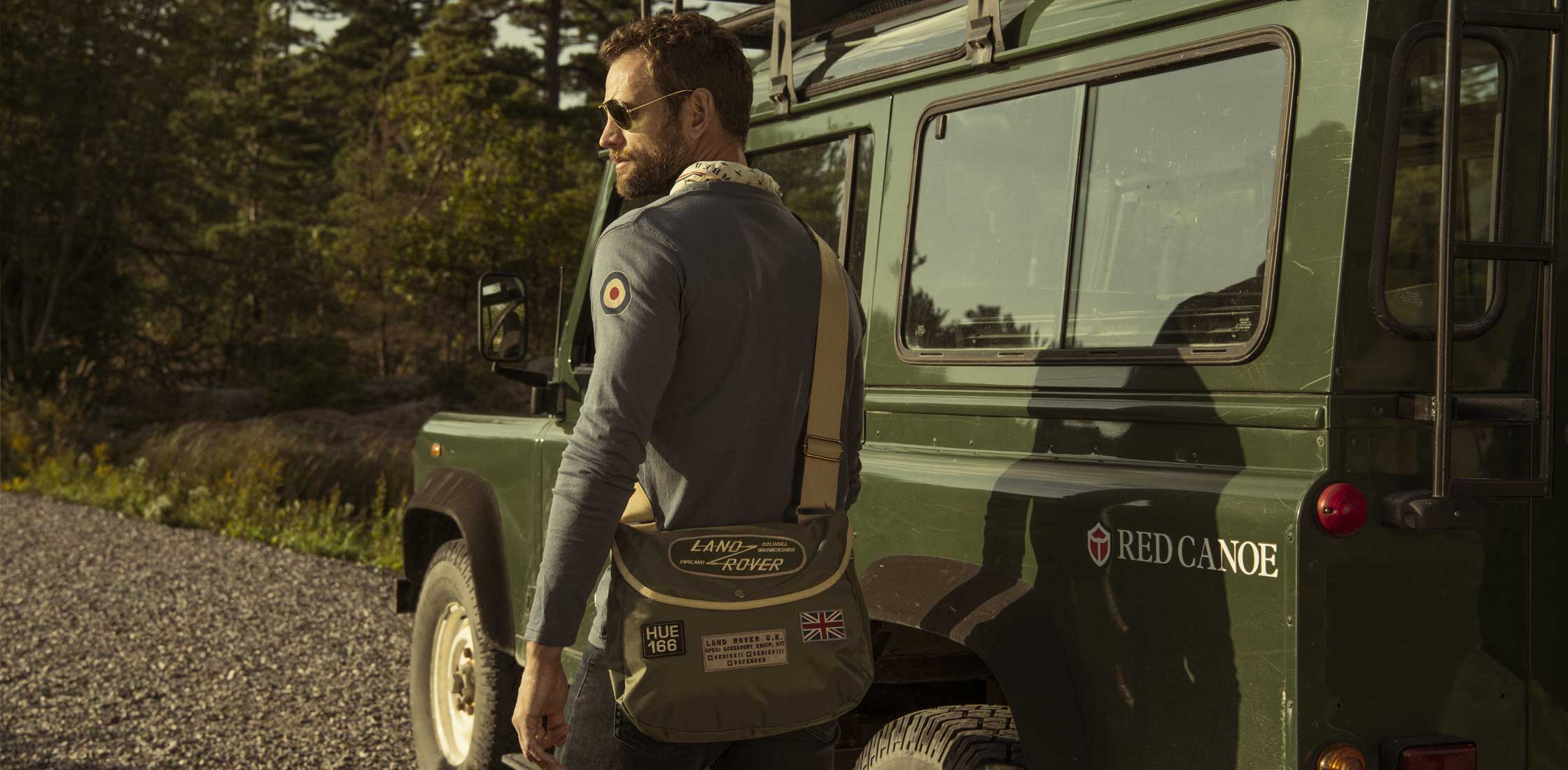 LAND ROVER